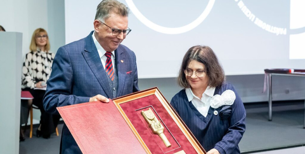 Od ośmiu dekad kształcą twórców i projektantów