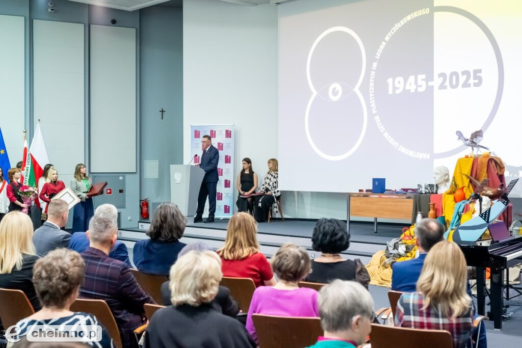 Od ośmiu dekad kształcą twórców i projektantów