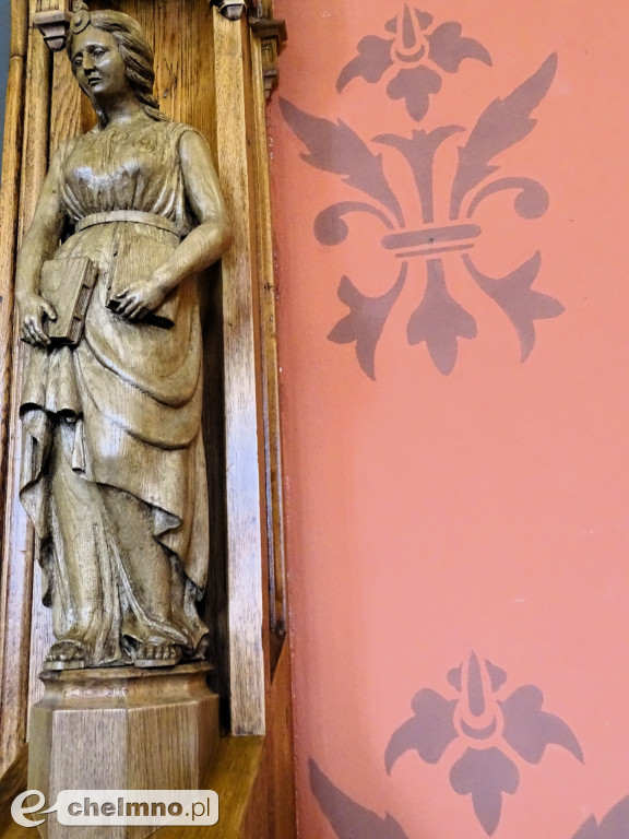 Aula naszego „ogólniaka” jest teraz jeszcze piękniejsza!