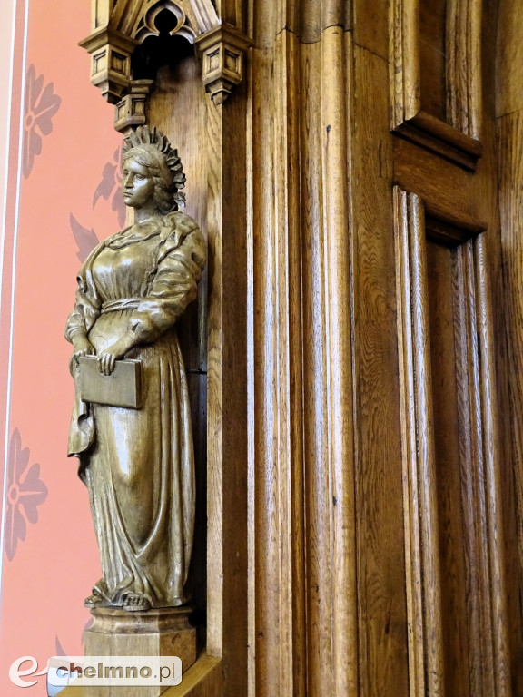 Aula naszego „ogólniaka” jest teraz jeszcze piękniejsza!