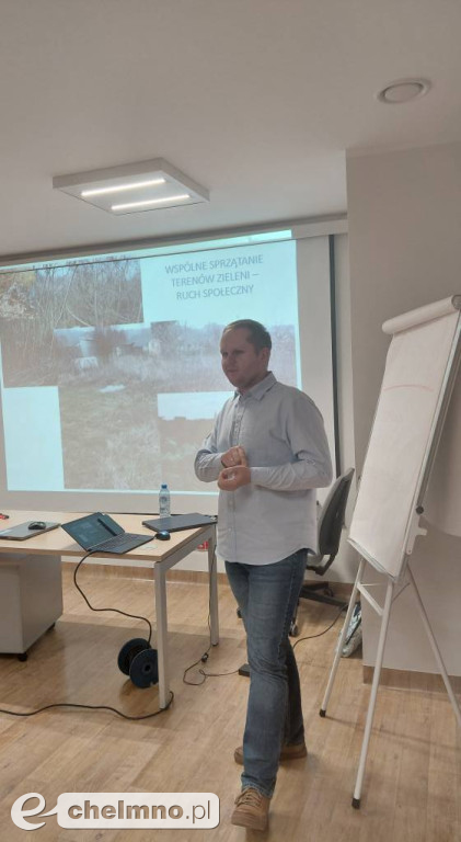 Szkolenia dla instytucji i organizacji pozarządowych