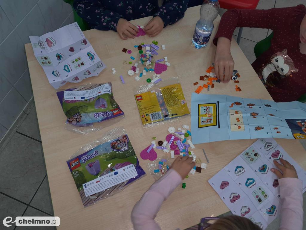 Październik w Klubie Młodzieżowym „Młodzi dla Młodych”