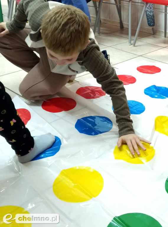 Październik w Klubie Młodzieżowym „Młodzi dla Młodych”