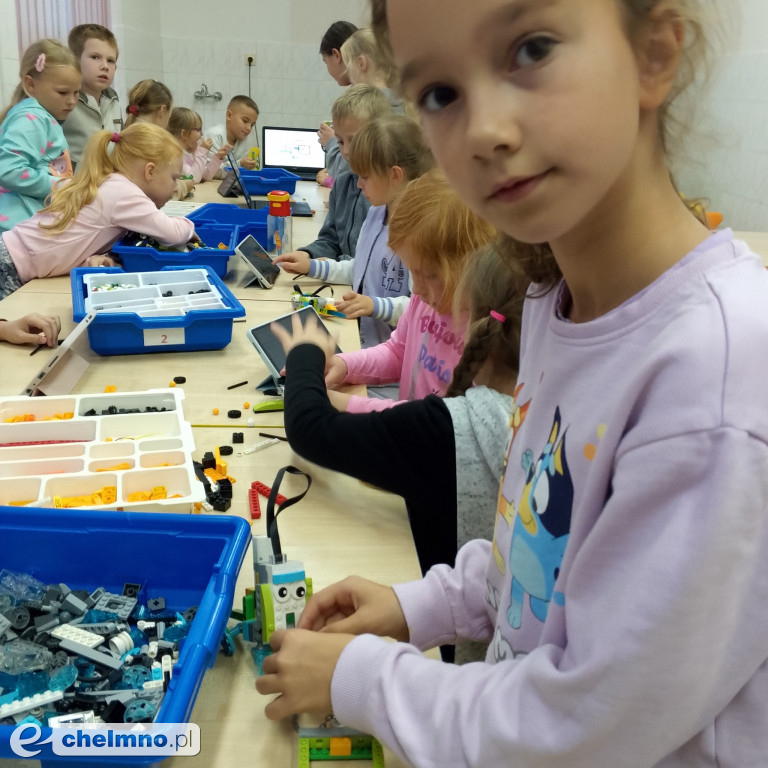 Październik w Klubie Młodzieżowym „Młodzi dla Młodych”