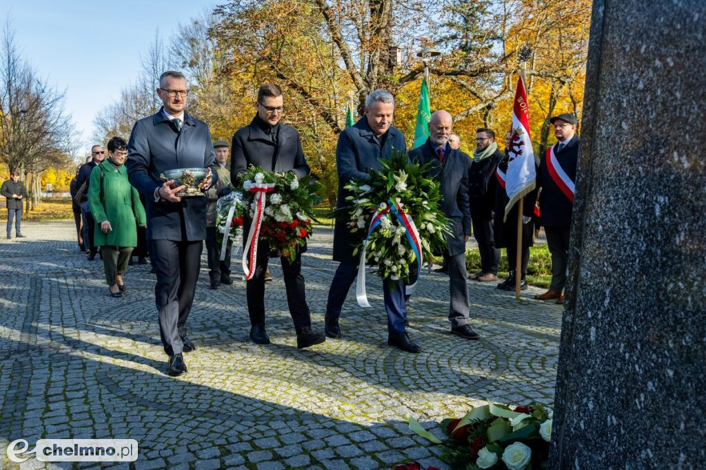 Uroczystości pod pomnikiem Wincentego Witosa