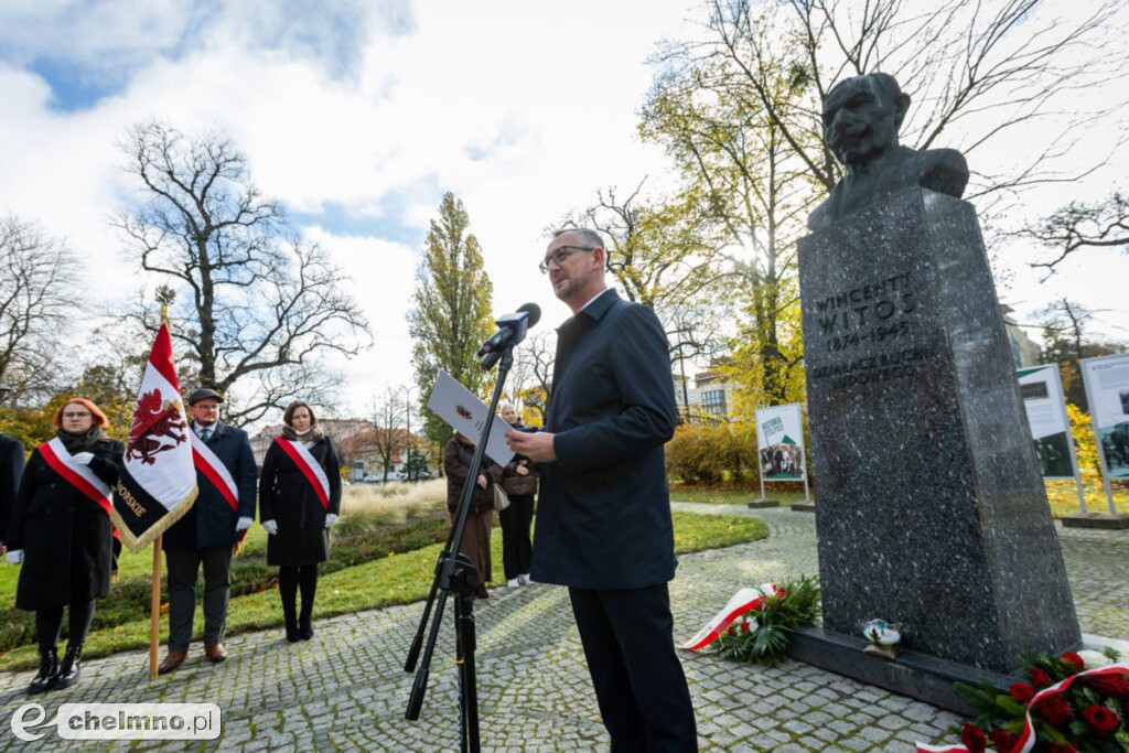 Uroczystości pod pomnikiem Wincentego Witosa