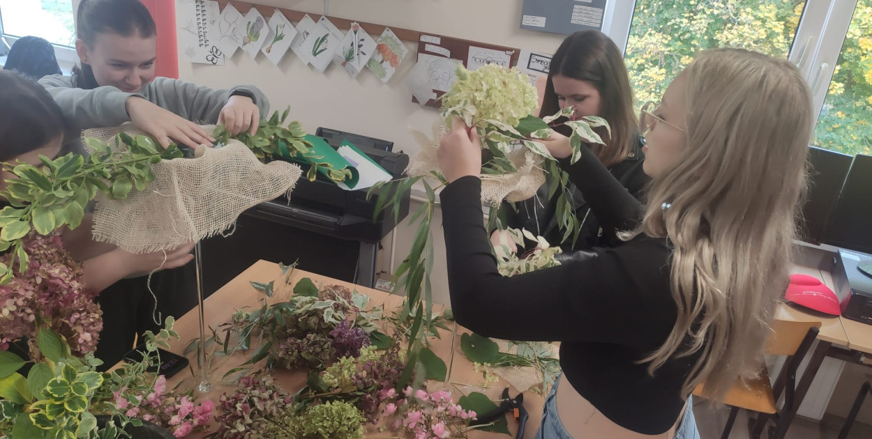 Jesienne inspiracje florystyczne – zajęcia bukieciarskie