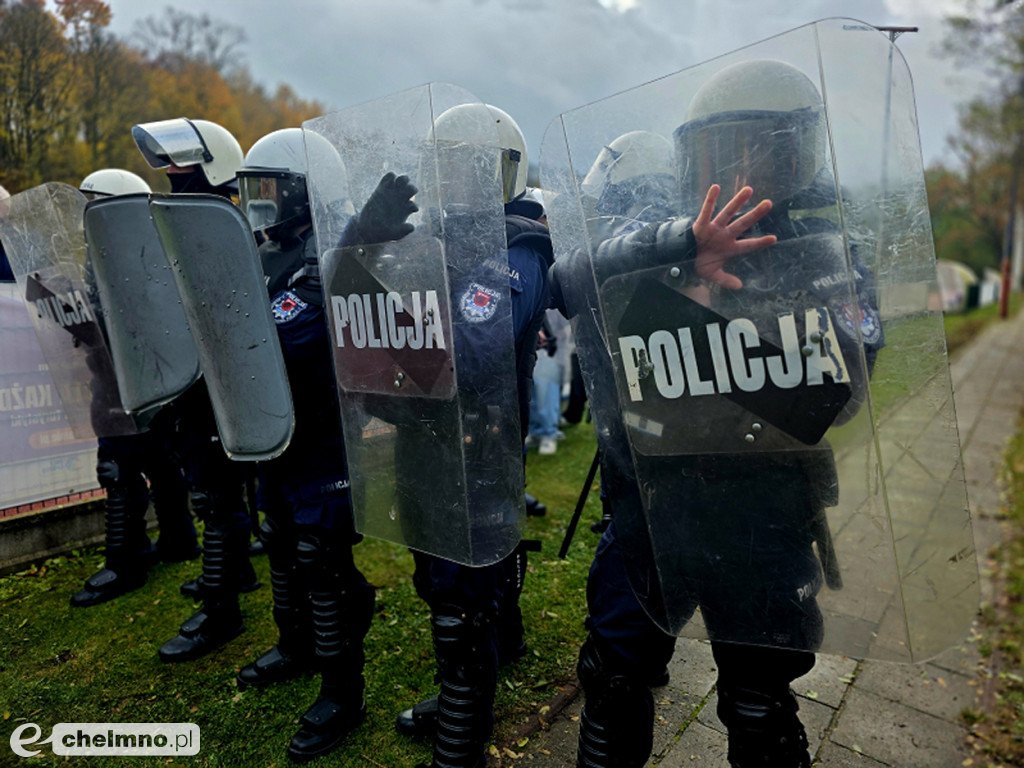 Wspólne szkolenie policjantów z Chełmna i Wąbrzeźna