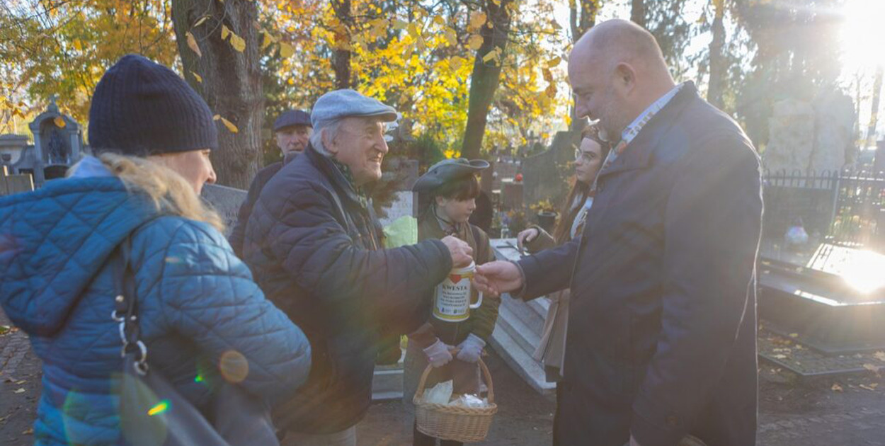 Kwesta na toruńskim cmentarzu św. Jerzego