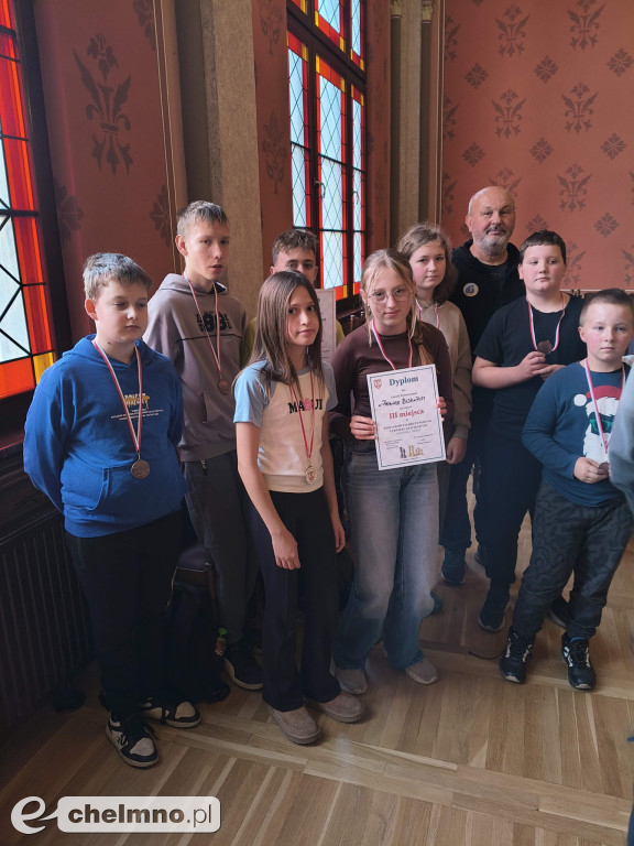 Młodzi grają w szachy! Gratulujemy wszystkim uczestnikom