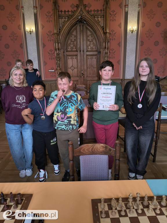Młodzi grają w szachy! Gratulujemy wszystkim uczestnikom