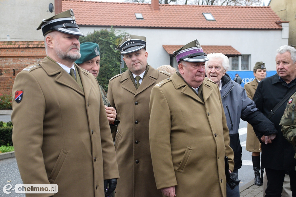Uroczyste odsłonięcie pomnika 66. Kaszubskiego Pułku Piechoty