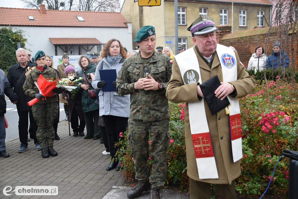 Uroczyste odsłonięcie pomnika 66. Kaszubskiego Pułku Piechoty