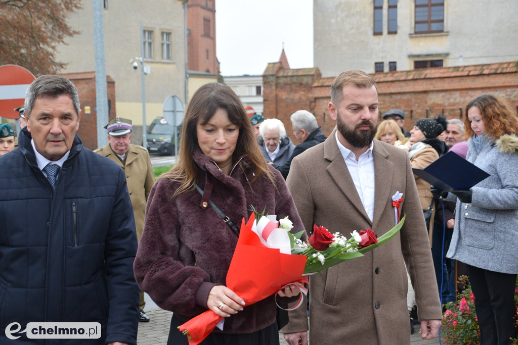 Uroczyste odsłonięcie pomnika 66. Kaszubskiego Pułku Piechoty