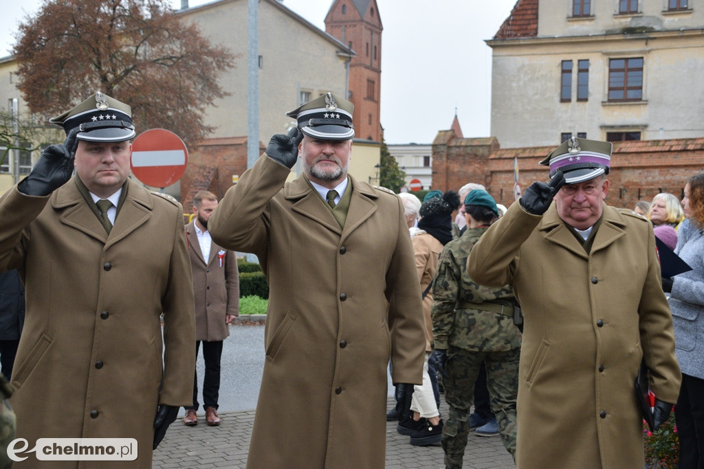 Uroczyste odsłonięcie pomnika 66. Kaszubskiego Pułku Piechoty