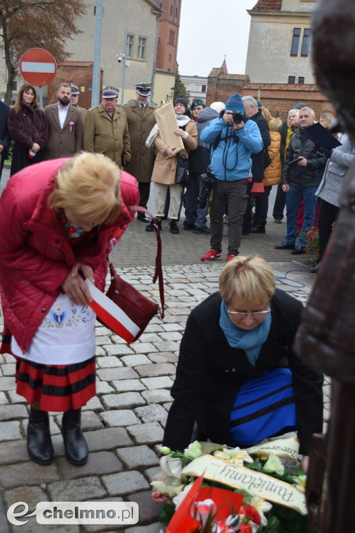 Uroczyste odsłonięcie pomnika 66. Kaszubskiego Pułku Piechoty