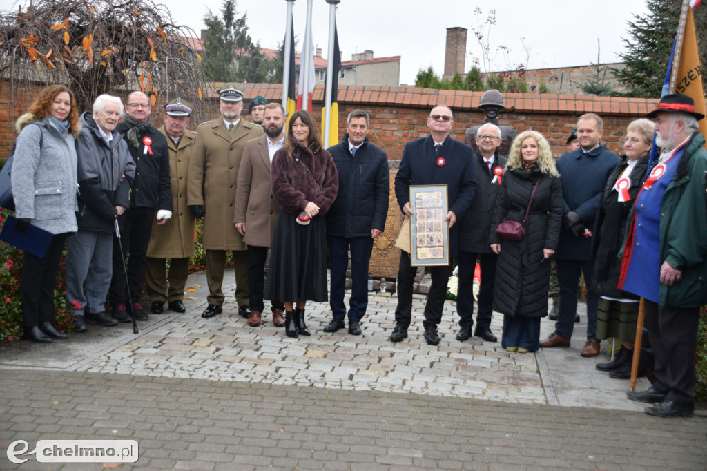 Uroczyste odsłonięcie pomnika 66. Kaszubskiego Pułku Piechoty