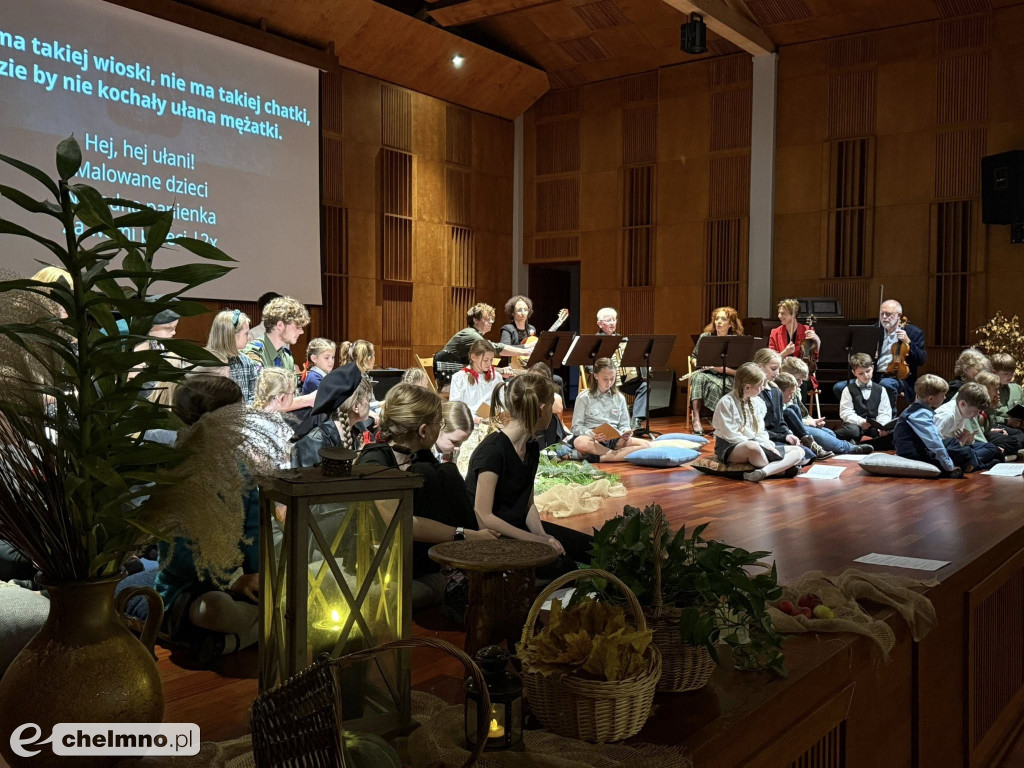 Tak było na wspólnym śpiewaniu w Państwowej Szkole Muzycznej