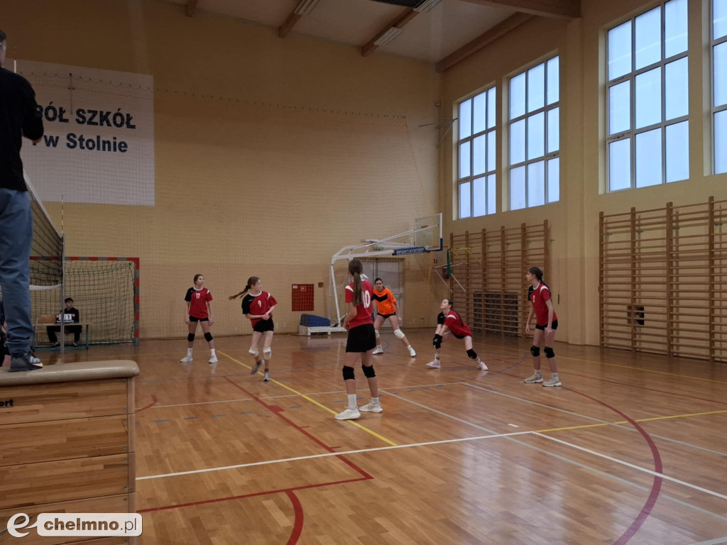 Mikołajkowy Charytatywny Turniej Piłki Siatkowej