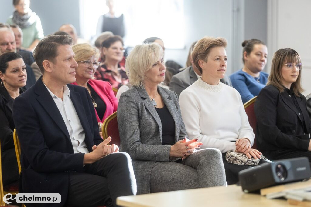 Odznaki dla liderów lokalnej społeczności (zdjęcia)