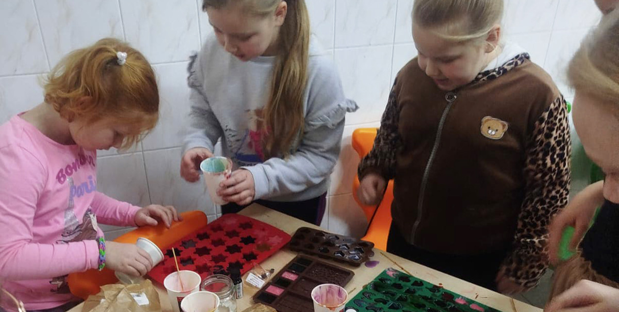 Andrzejkowe warsztaty w Robakowie – Młodzi dla Młodych!