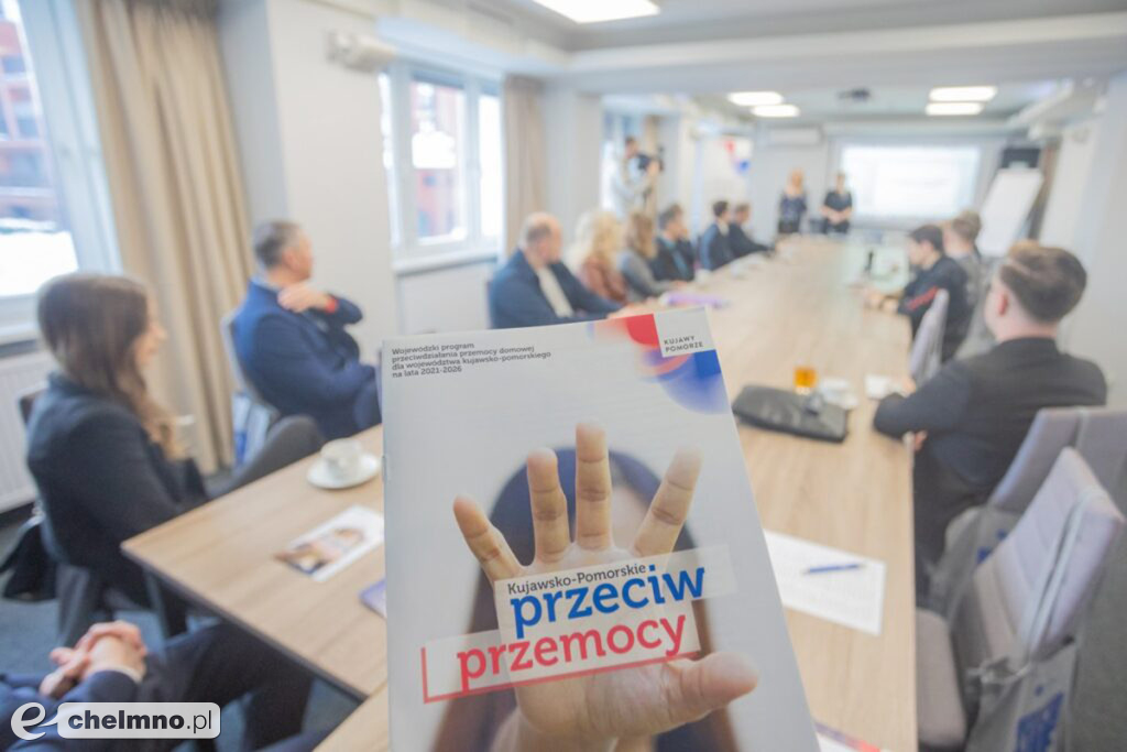 Przemoc domowa: szkolenia dla przedstawicieli wymiaru sprawiedliwości