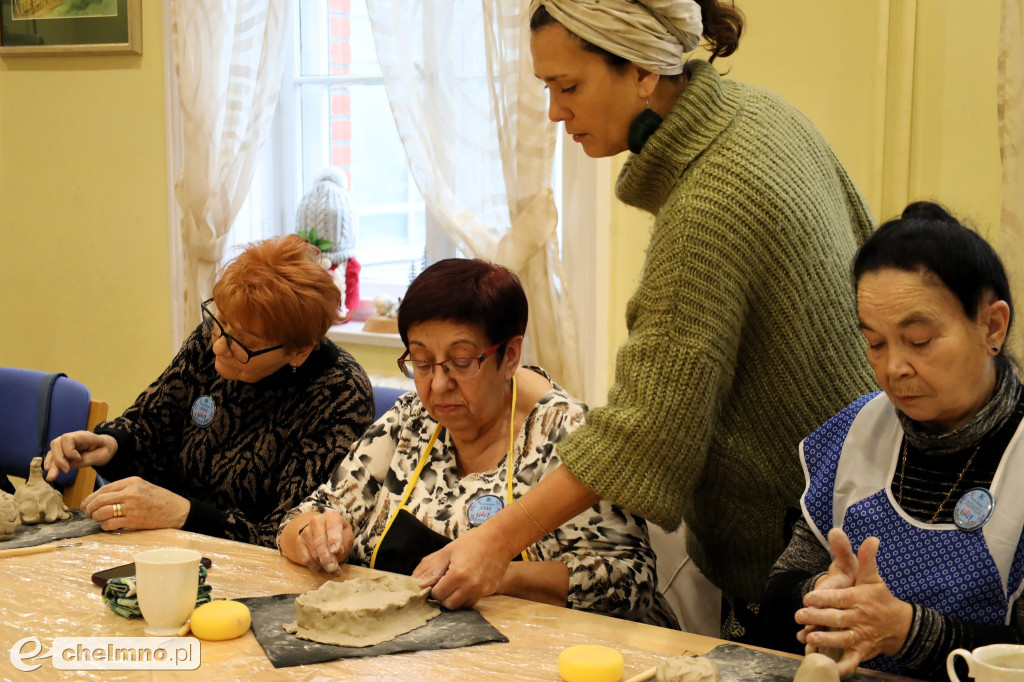 Zajęcia muzyczne w unisławskim Klubie Seniora