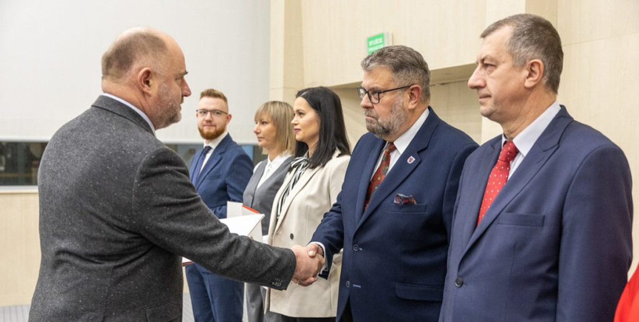 Urzędnicy złożyli ślubowanie