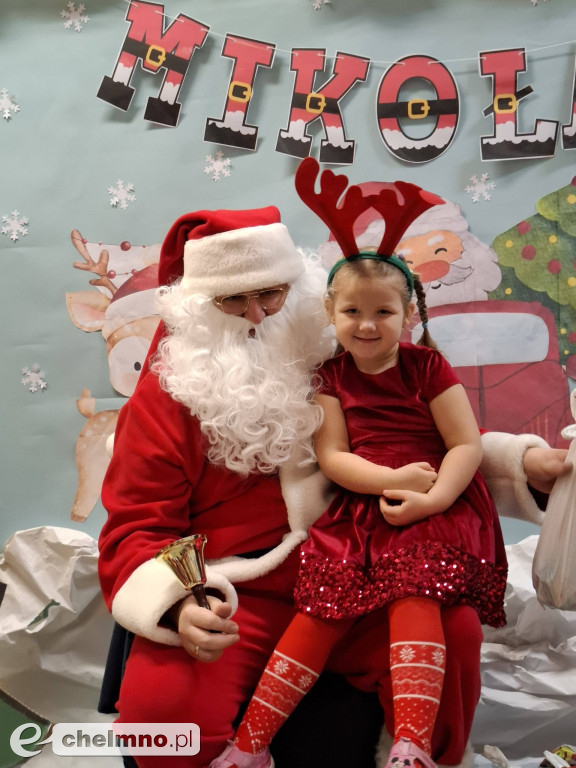 Wesołe odwiedziny Mikołaja