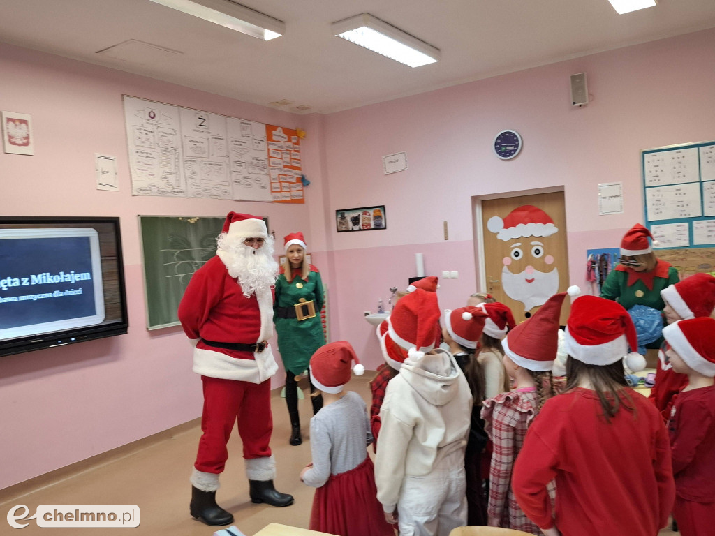 Wesołe odwiedziny Mikołaja