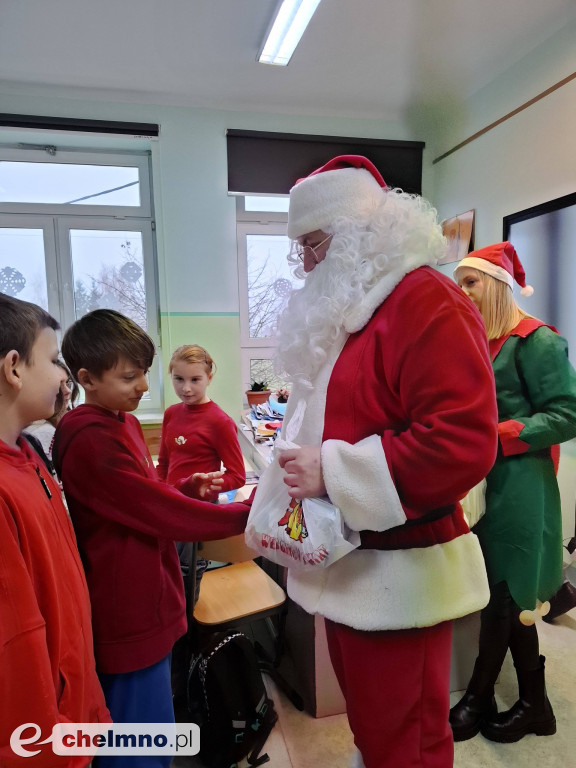 Wesołe odwiedziny Mikołaja