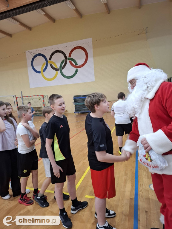 Wesołe odwiedziny Mikołaja