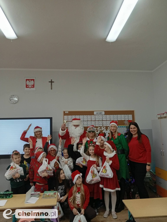 Wesołe odwiedziny Mikołaja