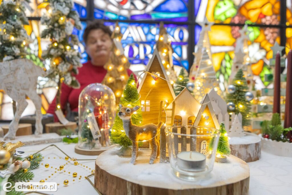 Przedsmak Bożego Narodzenia na wystawie rękodzieła