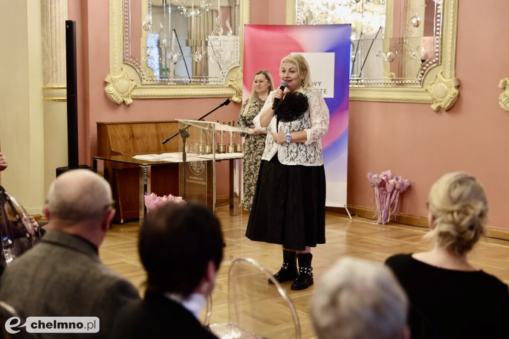 Stalowe Anioły rozdane