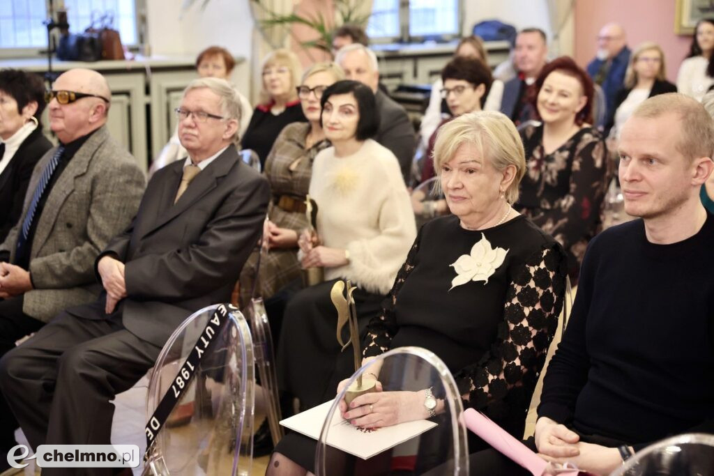 Stalowe Anioły rozdane