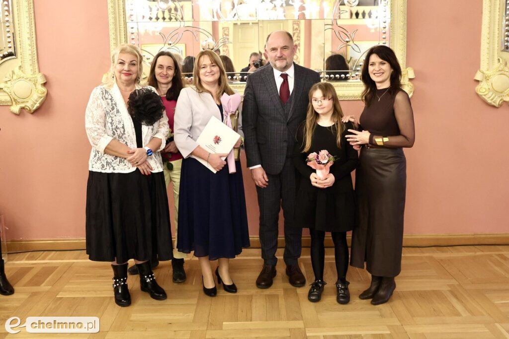 Stalowe Anioły rozdane