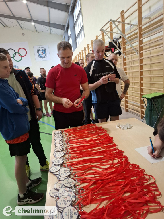 Za nami IV Mikołajkowy Amatorski Turniej Tenisa Stołowego