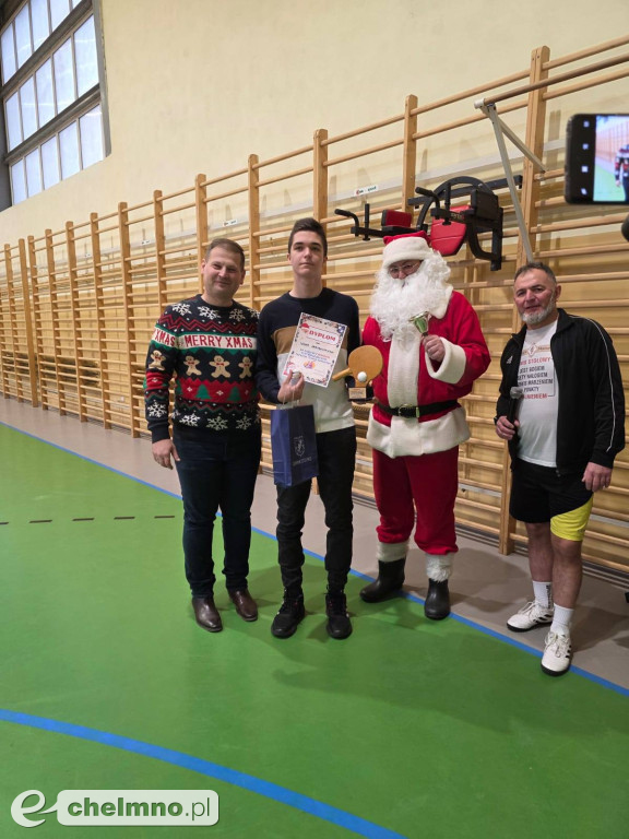 Za nami IV Mikołajkowy Amatorski Turniej Tenisa Stołowego