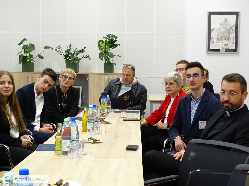 Poznajcie młodych stypendystów Powiatu Chełmińskiego!