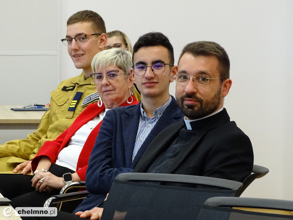 Poznajcie młodych stypendystów Powiatu Chełmińskiego!