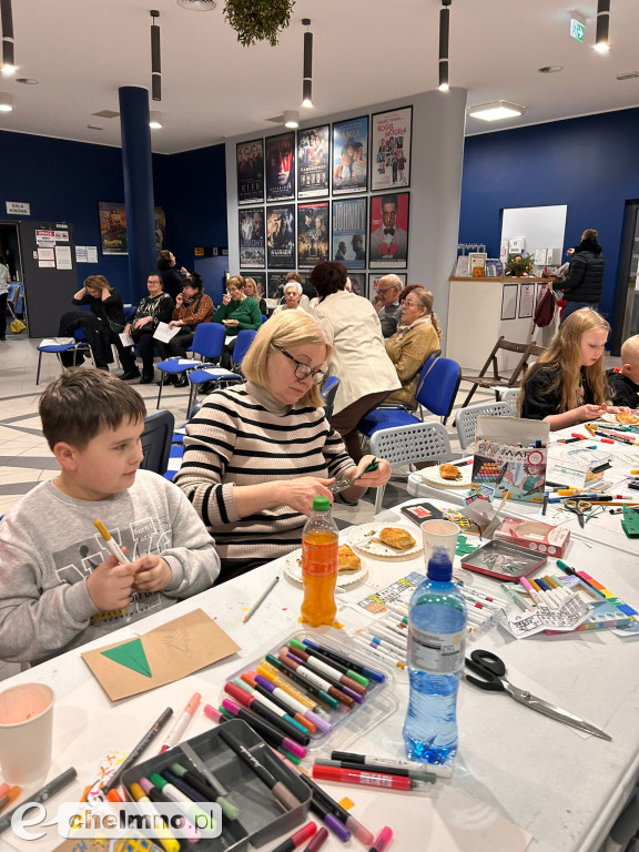 Świąteczny Wieczór - warsztaty i wspólne kolędowanie