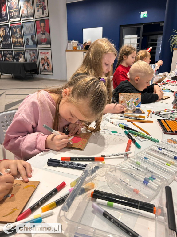 Świąteczny Wieczór - warsztaty i wspólne kolędowanie