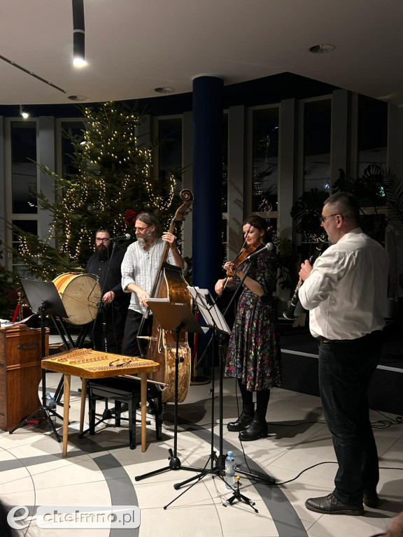 Świąteczny Wieczór - warsztaty i wspólne kolędowanie