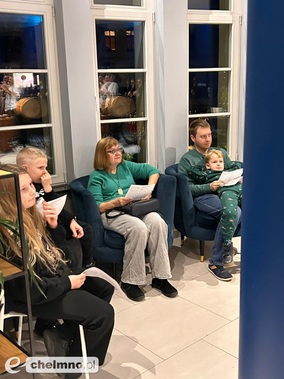 Świąteczny Wieczór - warsztaty i wspólne kolędowanie