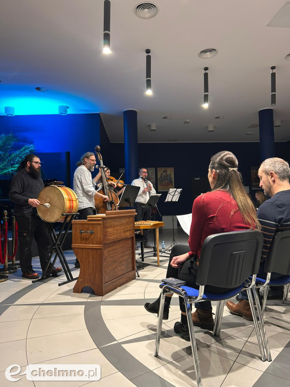 Świąteczny Wieczór - warsztaty i wspólne kolędowanie