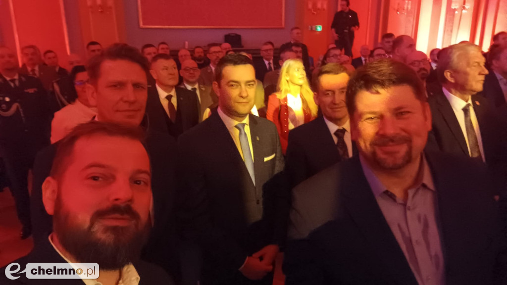 Samorządowcy na spotkaniu świątecznym u Marszałka