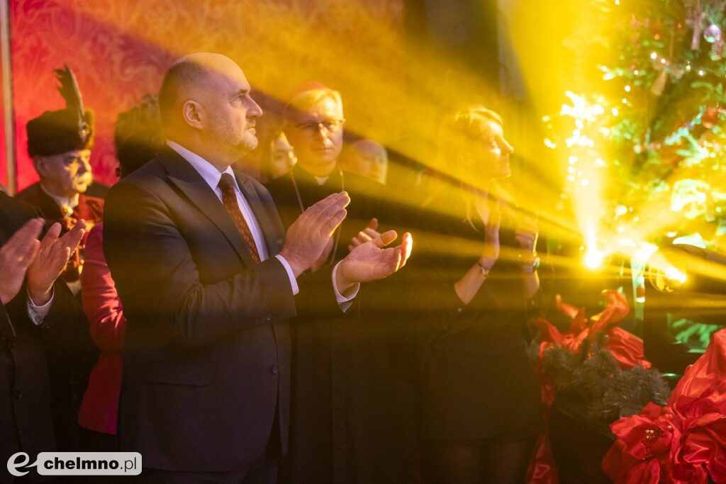 Samorządowcy na spotkaniu świątecznym u Marszałka