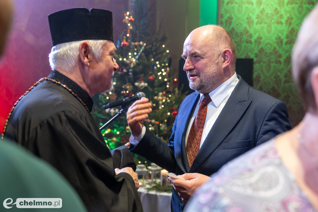 Samorządowcy na spotkaniu świątecznym u Marszałka