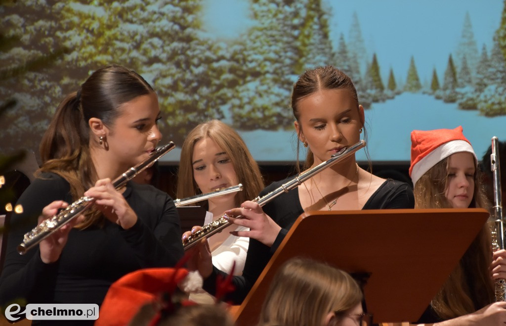 „Świąteczny Koncert Nadziei” – muzyka i wyróżnienia